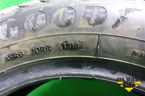 Шина GoodYear Ultragrip Ice Arctic 88T 195/60 R15 ( Шипы)