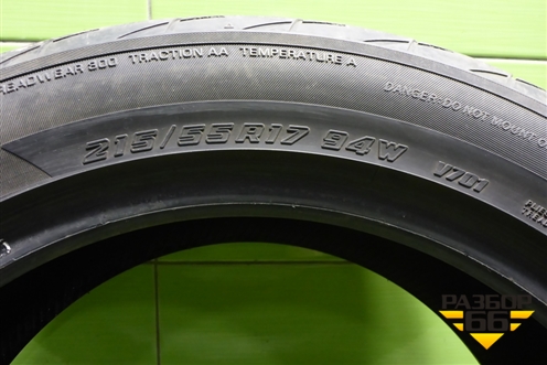 Шина  215/55 R17 (Лето) (YokohamaAdvanFlevaV701) (YOKOHAMAADVANFLEVAV701)