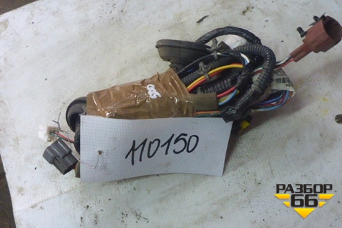 Проводка двери передней правой для Nissan Tiida (C11X) с 2004-2013г (Тиида)