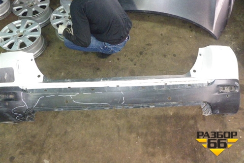 Бампер задний (под парктроник) (5215948170) для Toyota Highlander с 2007-2013г (Хайлендер)