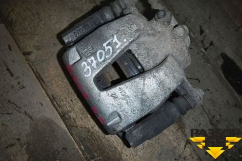 Суппорт передний правый (735289776) для Fiat Albea с 2003г (Альбеа)