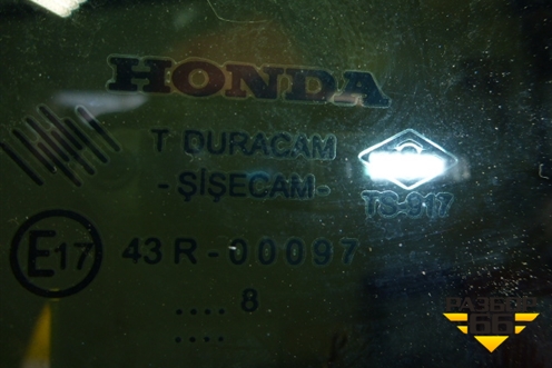 Стекло двери задней правой форточка для Honda Civic 4D с 2006-2012г (Цивик)