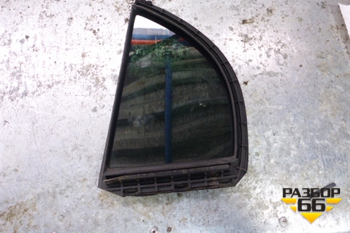 Стекло двери задней правой форточка для Honda Civic 4D с 2006-2012г (Цивик)