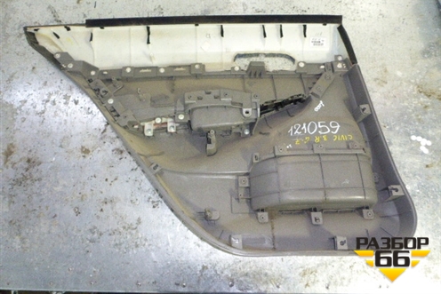 Обшивка двери задней правой под электрику для Honda Civic 4D с 2006-2012г (Цивик)