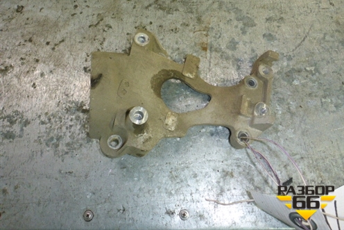 Кронштейн компрессора кондиционера для Honda Civic 4D с 2006-2012г (Цивик)