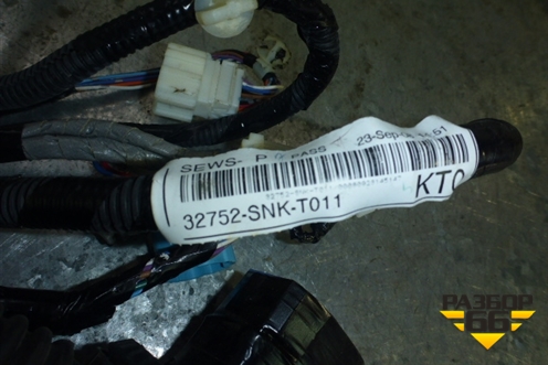 Проводка двери передней правой для Honda Civic 4D с 2006-2012г (Цивик)