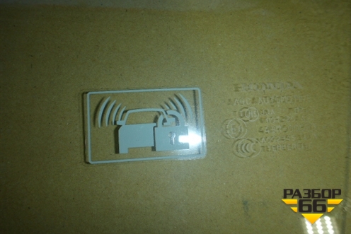 Стекло двери передней левой (новое) (73350SNBE02) для Honda Civic 4D с 2006-2012г (Цивик)