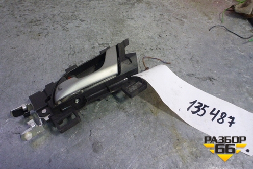 Ручка внутренняя двери задней левой для Honda Accord(CU-CW) с 2008-2013г (Аккорд)