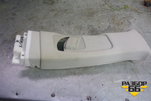 Обшивка стойки центральная верхняя правая для Toyota Avensis с 2003-2009г (Авенсис)