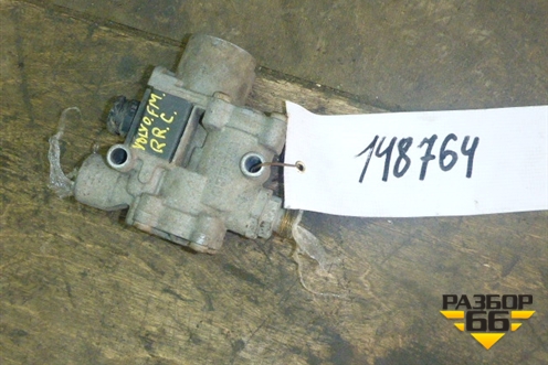 Кран ABS (1079666) для Volvo TRUCK FH с 2002-2008г (ФШ)