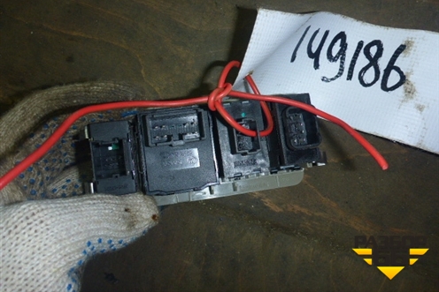 Переключатель регулировки зеркал (B3750560A2) для Lifan X60 с 2011г (Х60)
