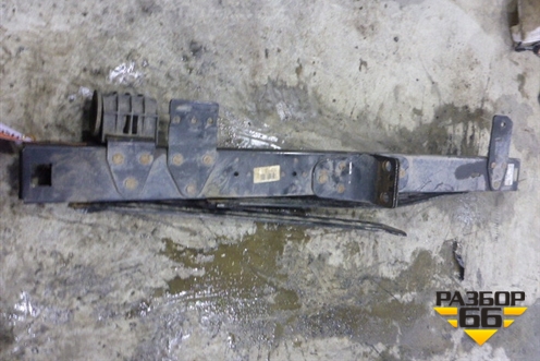 Кронштейн радиатора левый  (рамка) (7420833585) для Renault TRUCK Premium 2 с 2005-2013г (Премиум 2)
