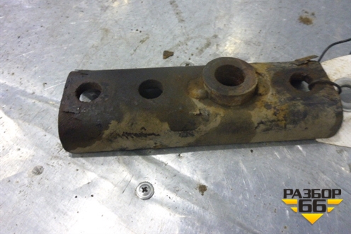 Кронштейн крепления задней рессоры правой (к раме) для MAN TGA 4-Series  с 2000-2008г (ТГА)