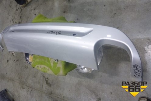 Накладка заднего бампера (под парктроник) (30779543) для Volvo V70 с 2007г (В70)