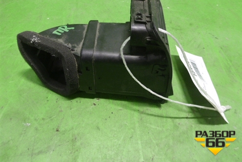 Дефлектор воздушный правый для Honda CR-V(RD4) с 2002-2006г (ЦРВ СРВ)