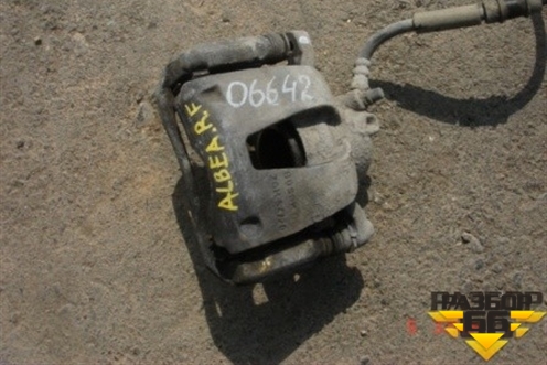 Суппорт передний правый (735289776) для Fiat Albea с 2003г (Альбеа)