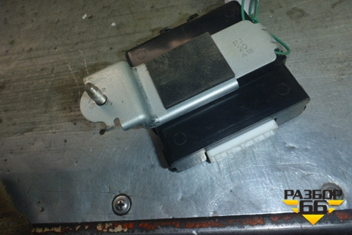 Блок управления парктроником (0850333980) для Toyota Camry V40 с 2006-2011г (Камри)