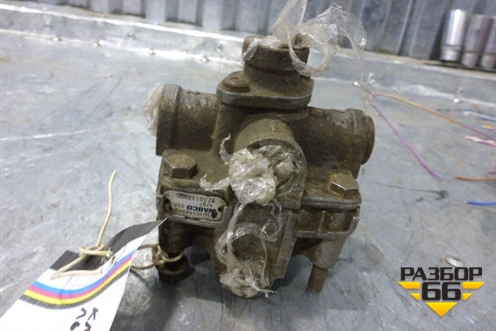 Клапан ускорительный (5010588270) для Renault TRUCK Premium 2 с 2005-2013г (Премиум 2)