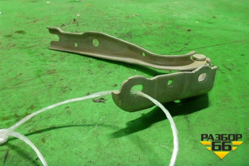 Петля капота правая (новая) для Seat Toledo с 2004-2009г (Толедо)