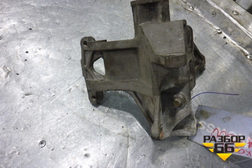 Кронштейн компрессора (2,0л TURBO EJ20 АКПП) для Subaru Impreza (GG-GD) с 2000-2007г