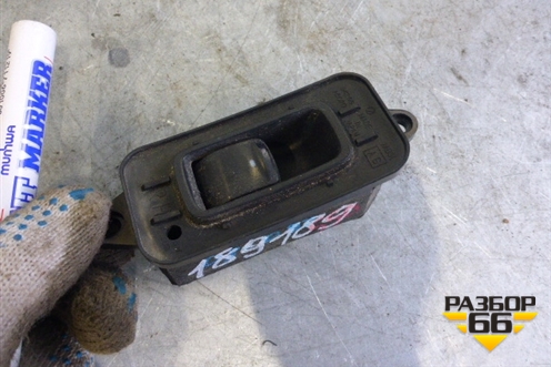 Кнопка стеклоподъёмника передняя правая для Subaru Legacy Outback (BP9) с 2003-2009г