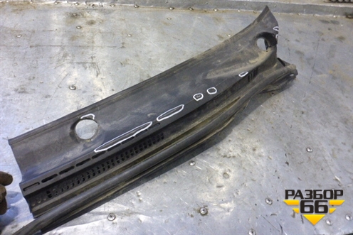 Решетка стеклоочистителей левая для BYD F3 с 2007г (Ф3)