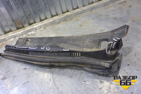 Решетка стеклоочистителей левая для BYD F3 с 2007г (Ф3)