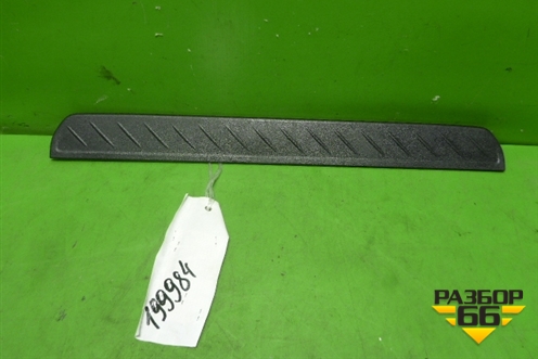 Накладка порога внутренняя переднего правого (84202SMGE012) для Honda Civic 5D с 2006-2012г (Цивик)