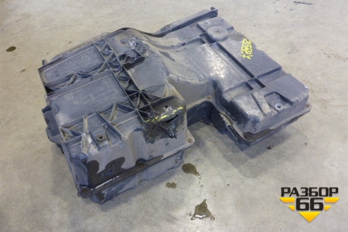 Бардачок (Правый наружный) (5010623007) для Renault TRUCK Premium 2 с 2005-2013г (Премиум 2)