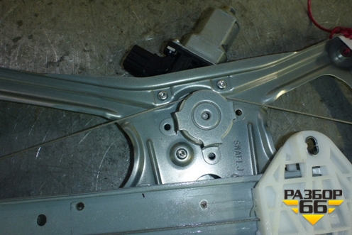 Стеклоподъёмник электрический передний левый (новый) (72250SNAA02) для Honda Civic 4D с 2005-2011г (Цивик)