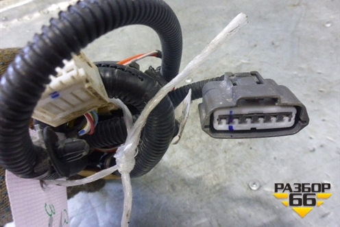 Проводка двери задней левой для Infiniti Infiniti QX56/QX80 (Z62) с 2010г (Ку икс56/80)