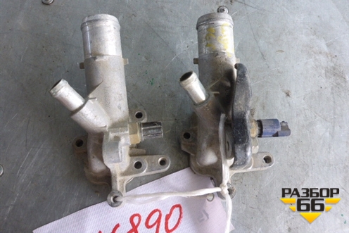 Фланец двигателя системы охлаждения (19315RNAA01) для Honda Civic 4D с 2006-2012г (Цивик)