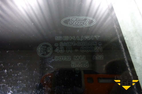 Стекло двери задней правой (седан) для Ford Mondeo 3 с 2000-2007г (Мондео)