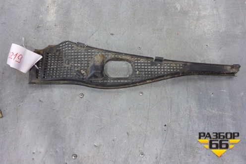 Решетка стеклоочистителей правая (8200294316) для Renault Scenic с 2003-2009г (Сценик)