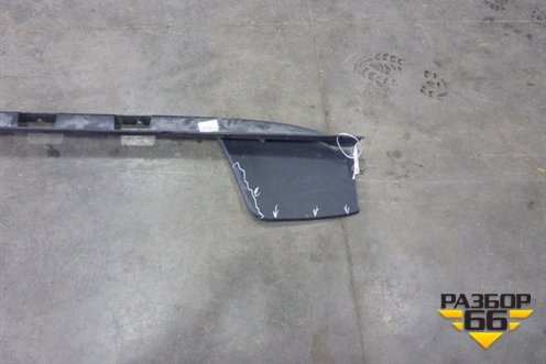 Накладка заднего бампера (2H7807512A) для Volkswagen Amarok с 2010г (Амарок)