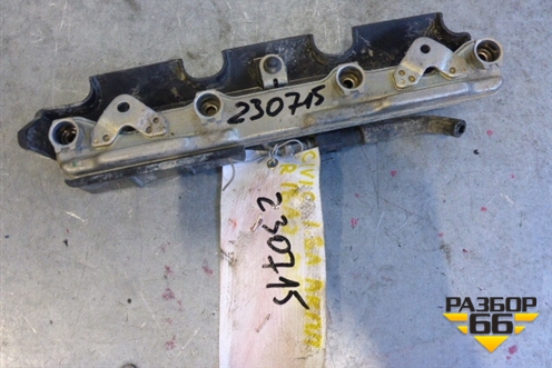 Рейка топливная рампа (1.8л R18A2) для Honda Civic 5D с 2006-2012г (Цивик)