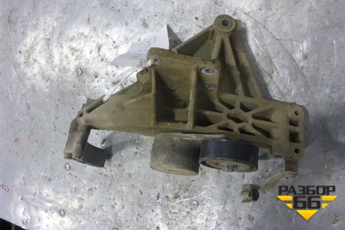 Кронштейн компрессора кондиционера для Fiat Grande Punto с 2005г (Гранде Пунто)