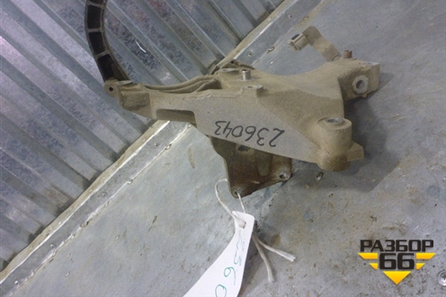 Кронштейн компрессора кондиционера для Fiat Grande Punto с 2005г (Гранде Пунто)