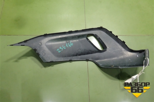 Накладка переднего бампера правая (31353342) для Volvo V40 Cross Country с 2012г (М40 Кросс Кантри)