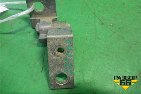 Петля двери передней правой верхняя (51769743) для Fiat Grande Punto с 2005г (Гранде Пунто)