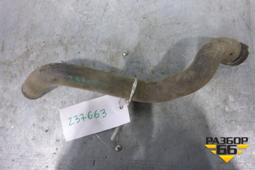 Патрубок системы охлаждения для Fiat Grande Punto с 2005г (Гранде Пунто)