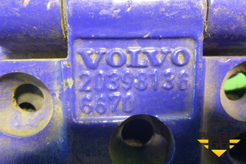 Петля двери правой верхняя  (20398136) для Volvo TRUCK FH с 2002-2008г (ФШ)
