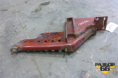 Кронштейн усилителя переднего бампера правый для Iveco Stralis с 2002-2006г (Стралис)