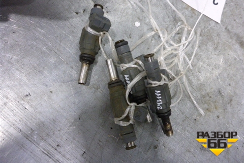 Форсунка инжекторная электрическая (1.8л) (0280155825) для Audi A6 (C5) с 1997-2005г (А6)