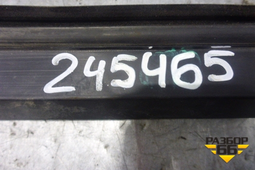 Направляющая стекла левого  (81626516009) для MAN TGS с 2007г (ТГС)