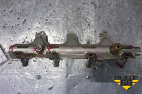 Рейка топливная рампа (1.8л CDA) (06J133317M) для Skoda Octavia (А5) с 2004-2013г (Октавия)