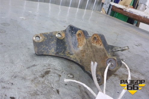 Кронштейн КПП задний для Suzuki Liana с 2001г (Лиана)