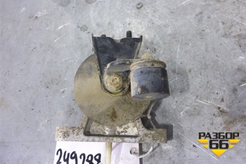 Опора КПП (с кронштейном) для Suzuki Liana с 2001г (Лиана)