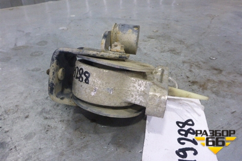 Опора КПП (с кронштейном) для Suzuki Liana с 2001г (Лиана)