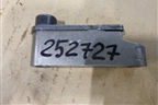 Кронштейн форсунки прижимная планка (D13A 440 л.с) (20509561) для Volvo TRUCK FH с 2002-2008г (ФШ)
